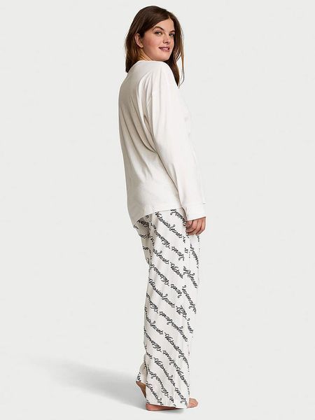 Піжама жіноча Victoria's Secret Flannel Long-Sleeve Tee-Jama Set L, Біла з принтом &laquo;Ribbon Script&raquo; 20179 фото