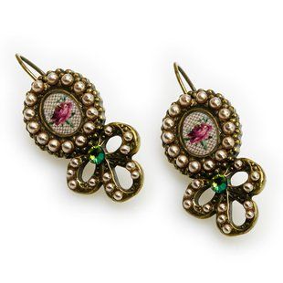 Серьги Michal Negrin с жемчужным ореолом и цветочной миниатюрой, украшенные кристаллами Swarovski 56491 2 фото
