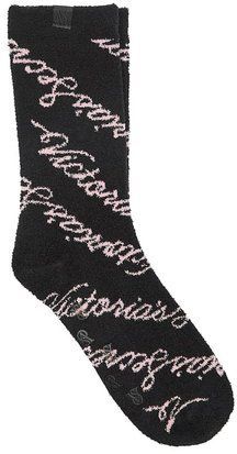 Жіночі шкарпетки Victoria's Secret Script Fleece Socks Black (One size) 04031 фото