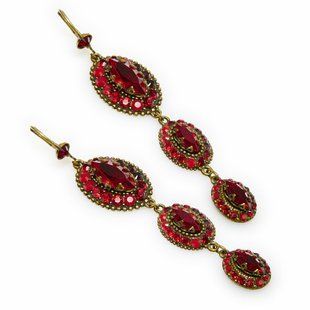Елегантні довгі сережки Michal Negrin з глибокими червоними кристалами Swarovski 28721 фото